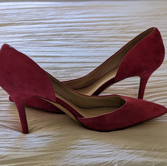 Suede Pink Pumps - Picture 3 of 4